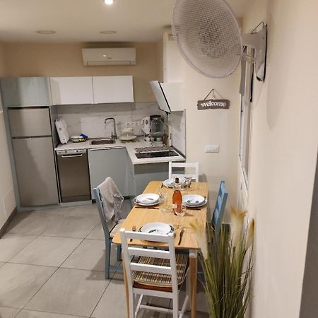 Center Flat Puerto Del Carmen Near The Beach Natural Elements Apartment Ngoại thất bức ảnh